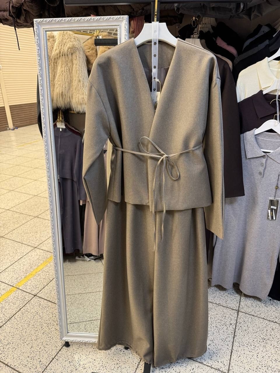 костюм повседневный,костюм брючной деловой,брючный костюм женский,женский костюм,элегантный брючный костюм