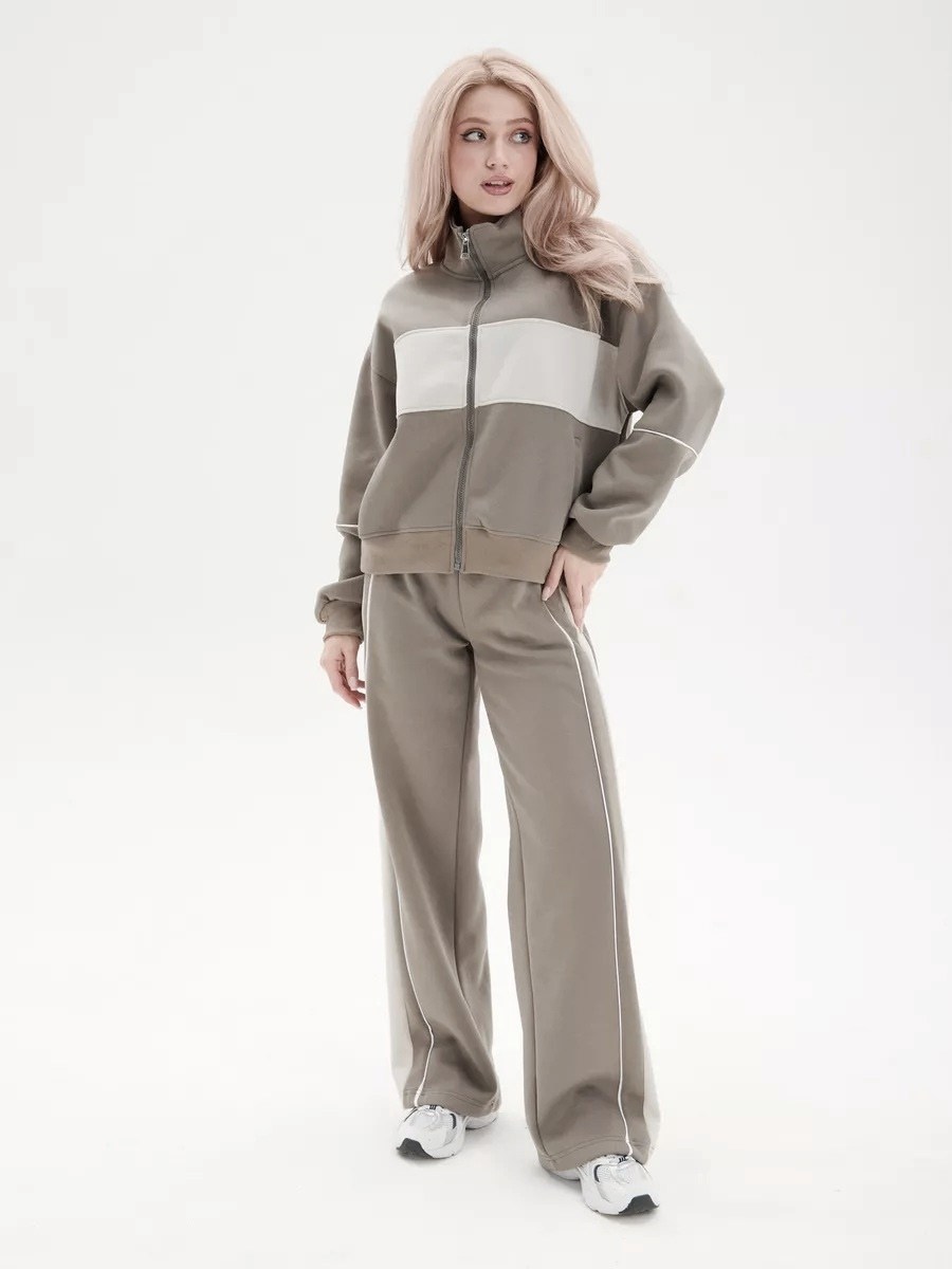 спортивный костюм женский,костюм повседневный,спортивный костюм стильный,стильные женские костюмы,спортивный костюм