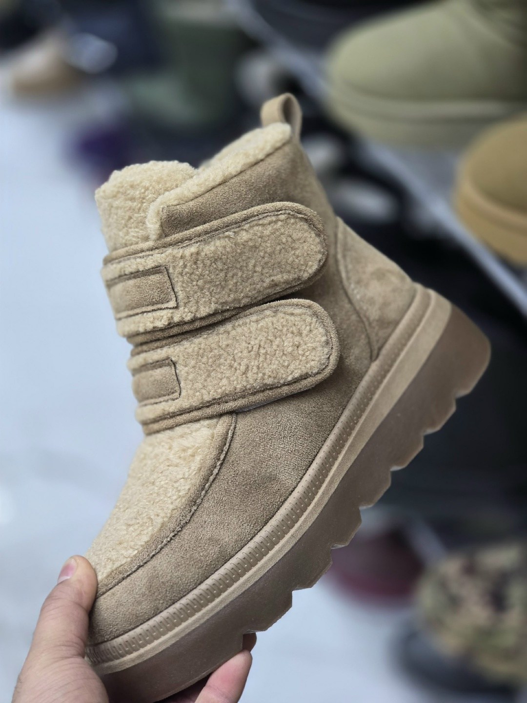 ,угги женские,зимние женские угги,угги зимние барашек на платформе,угги замшевые