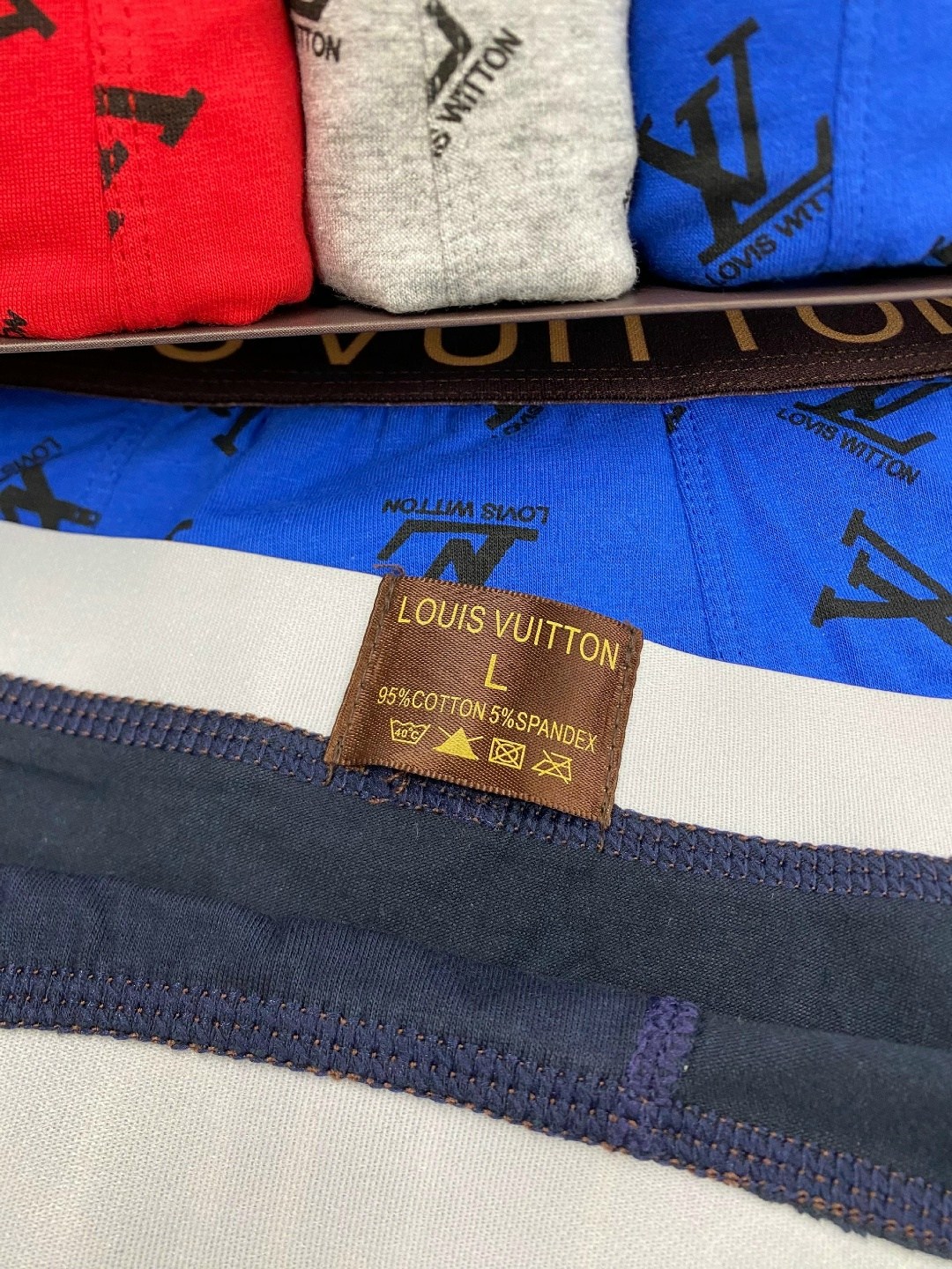 трусы louis vuitton,луи виттон трусы мужские,трусы брифы louis vuitton,трусы боксеры louis vuitton,комплект трусов мужских