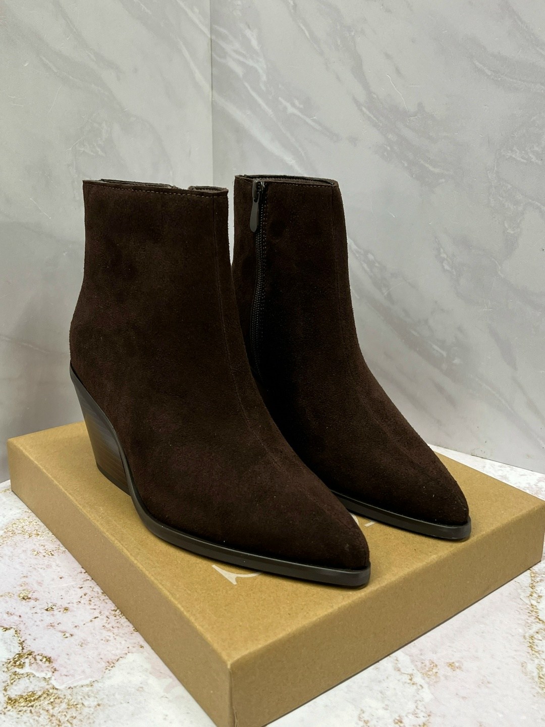 ,кожаные ботильоны,ботильоны женские,полусапоги,женская