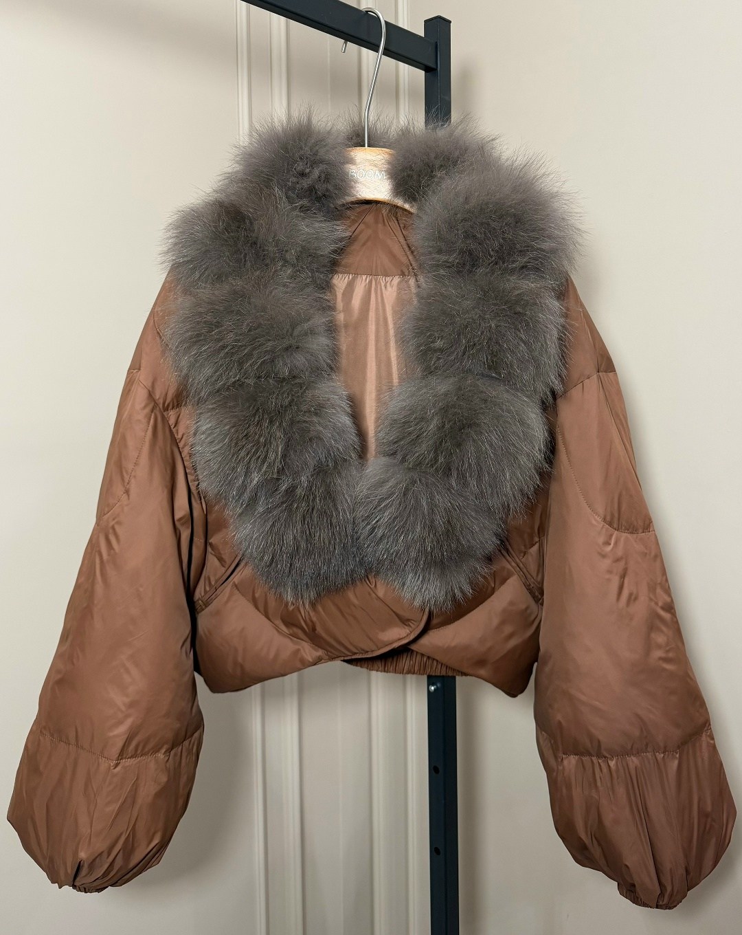 женский пуховик с меховым воротником,куртка с мехом,женский пуховик,короткий пуховик,зимние куртки