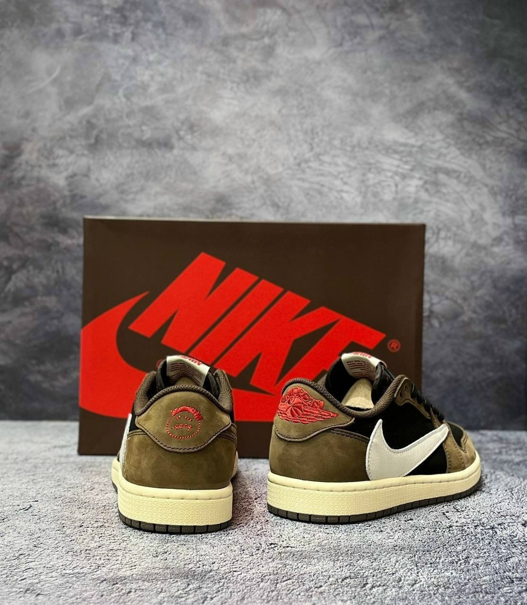 nike air jordan 1 low travis scott,nike air jordan 1 low x travis scott,air jordan 1 low travis scott,кроссовки travis scott x air jordan 1 low,кроссовки nike air jordan 1 low x travis scott