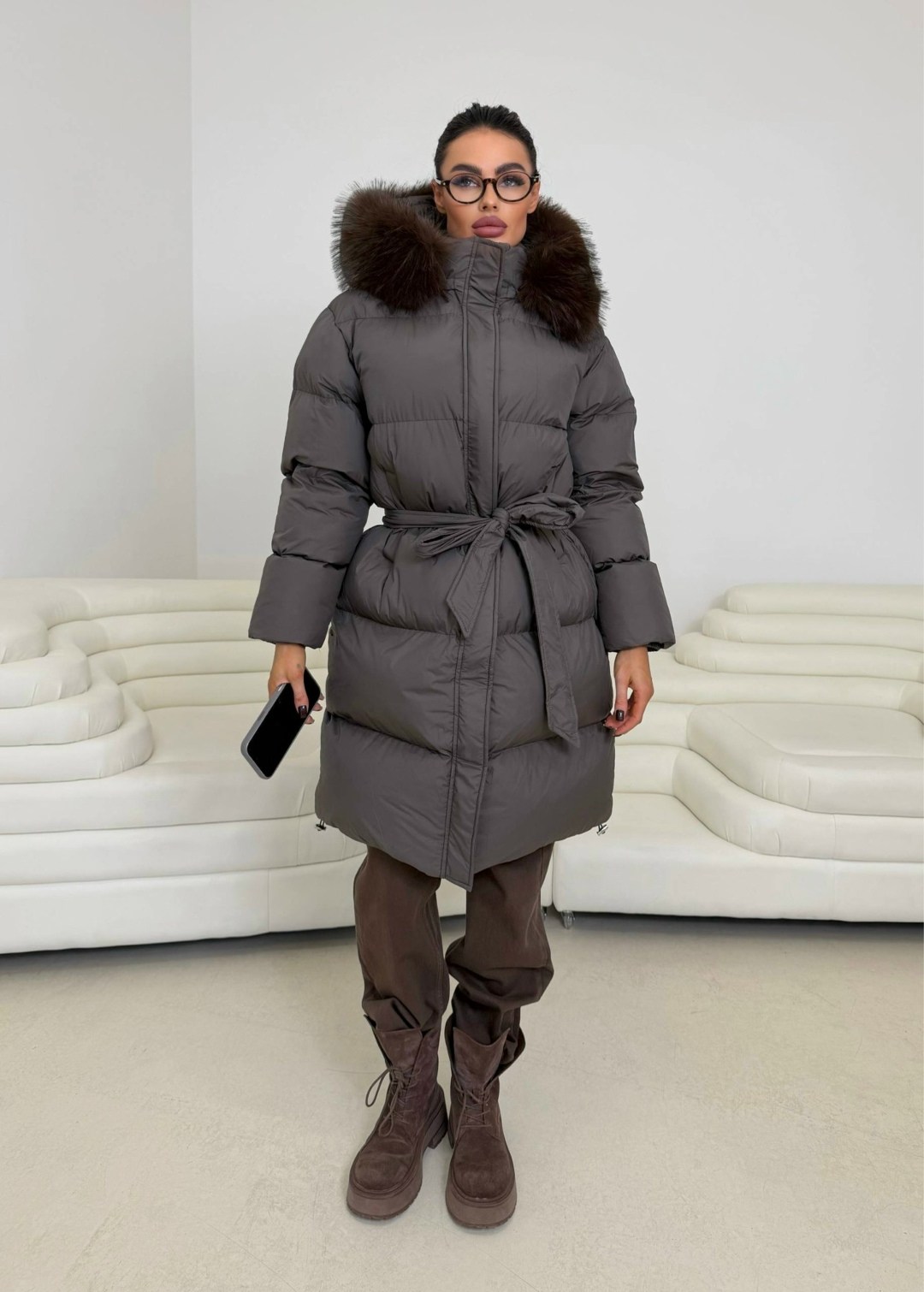 женский пуховик,пуховик,пуховики с мехом,чёрное пуховое пальто с мехом,пальто пуховик