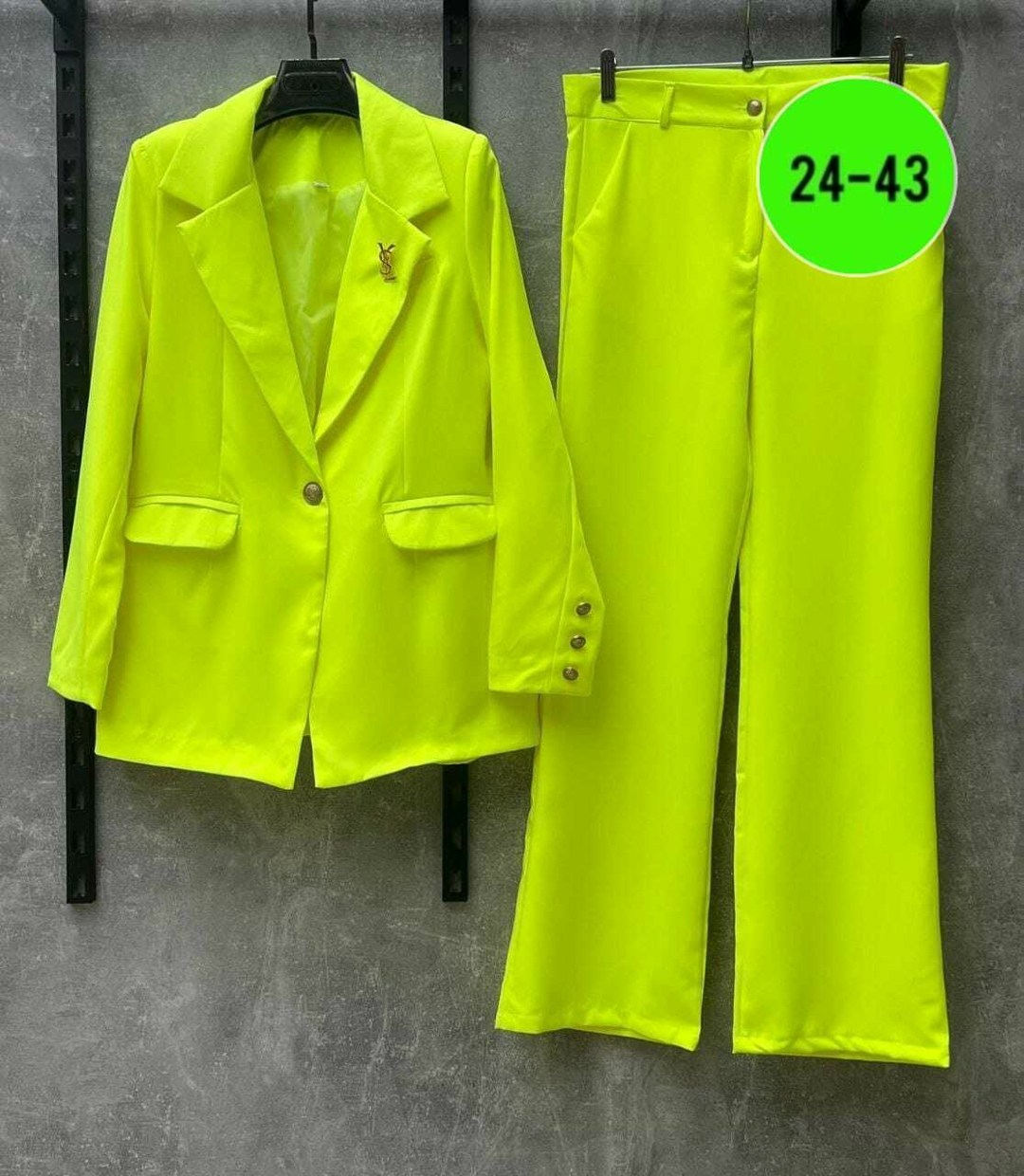 костюм женский брючный,модные костюмы,модные брючные костюмы,костюм женский,брючный костюм женский деловой