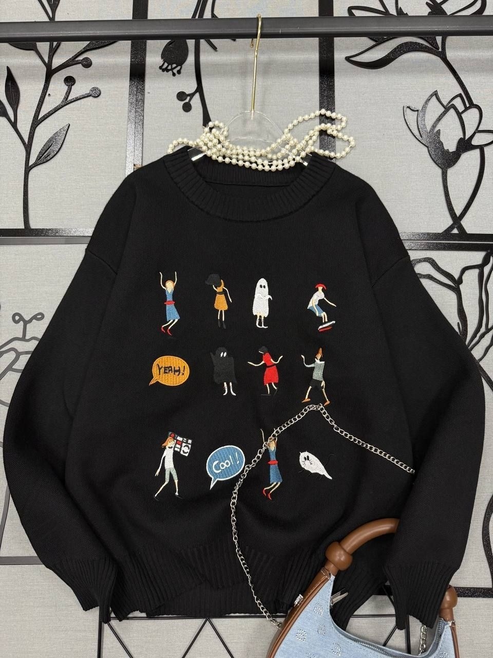 свитер с вышивкой,модные свитера,свитер,вязаный свитер,свитера женские