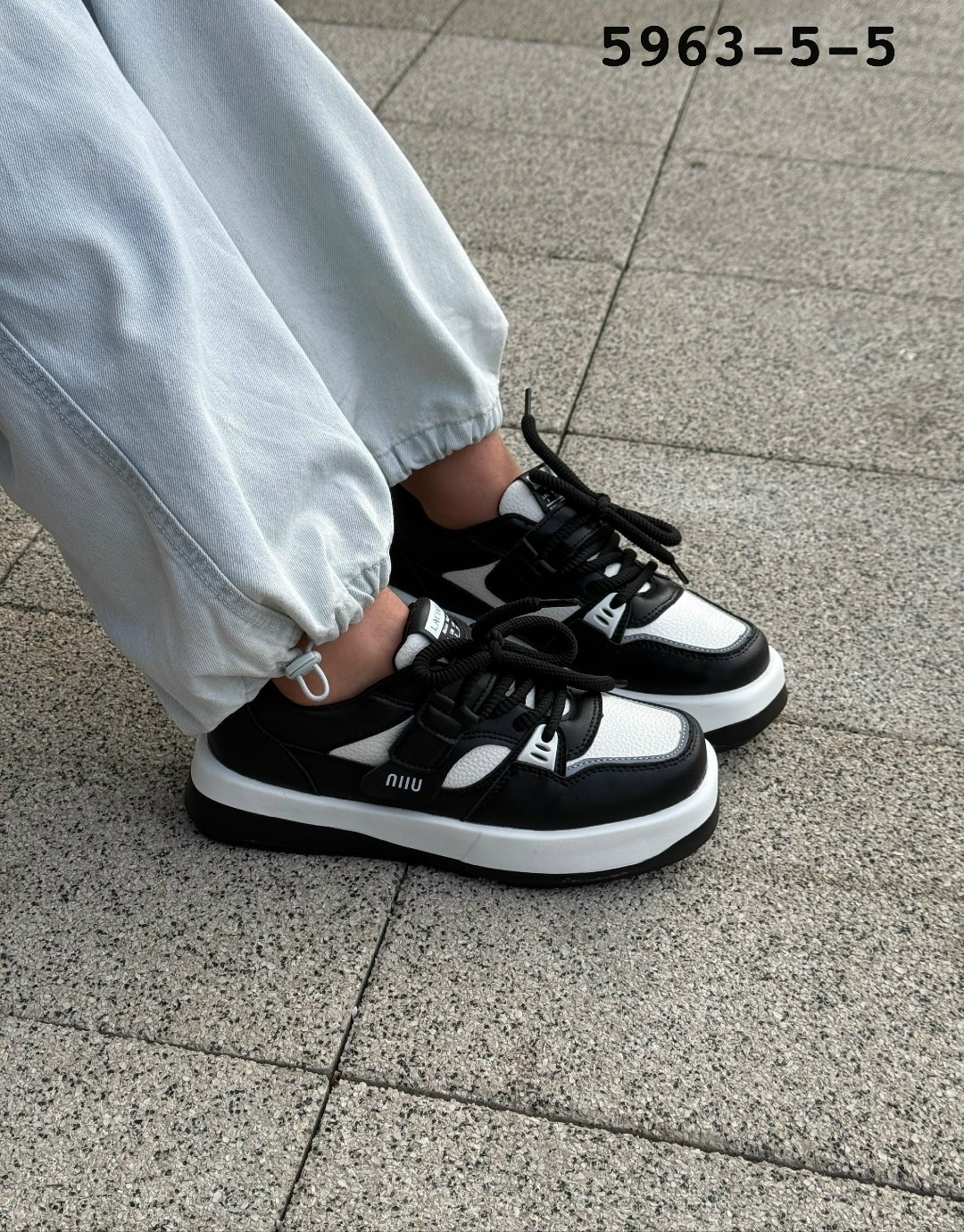 ,кроссовки женскиe,кроссовки подростковые,белые подростковые кроссовки,весенние кроссовки