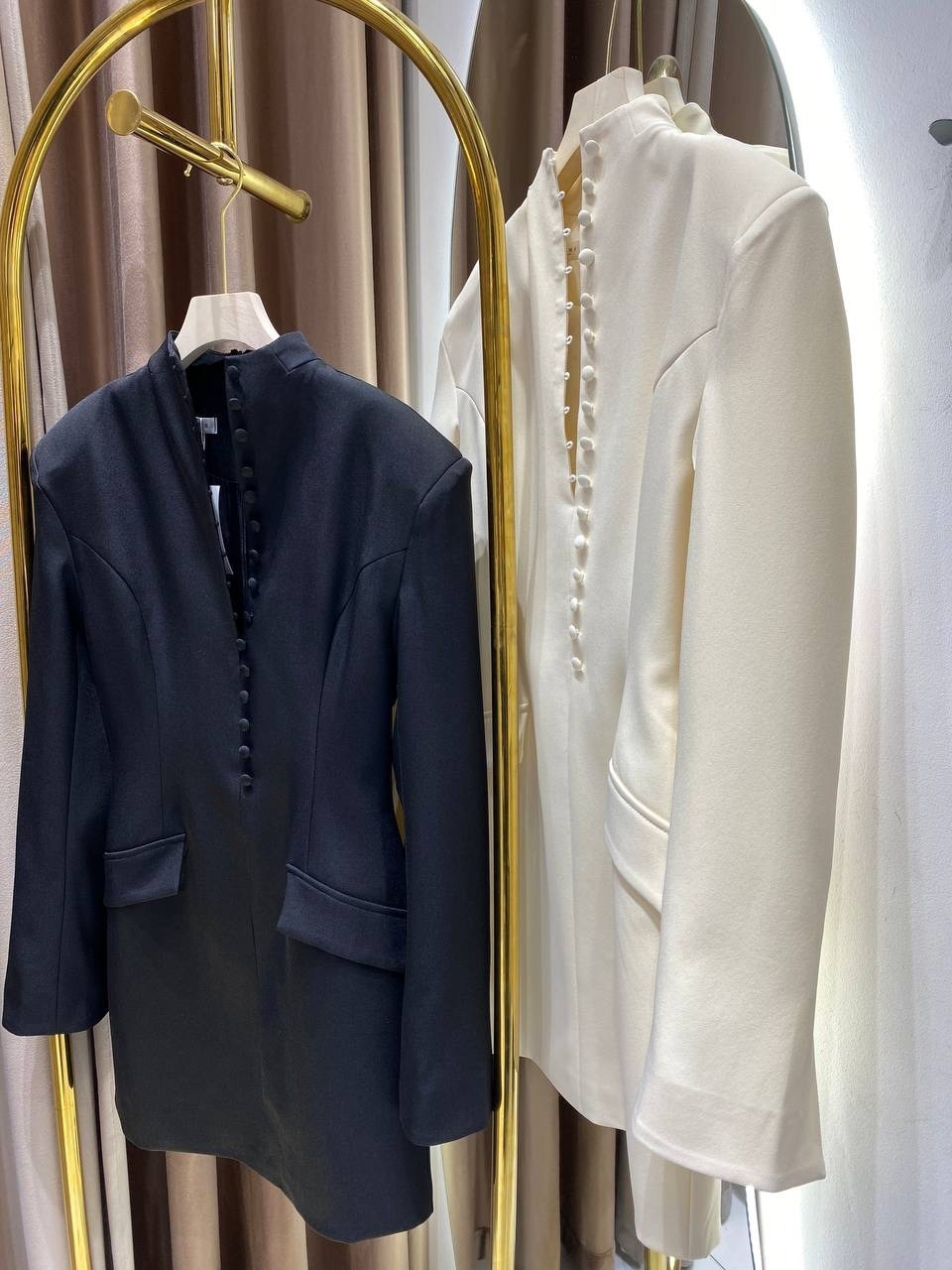 платье-пиджак,модное платье,черное платье жакет,женские жакеты,приталенный жакет