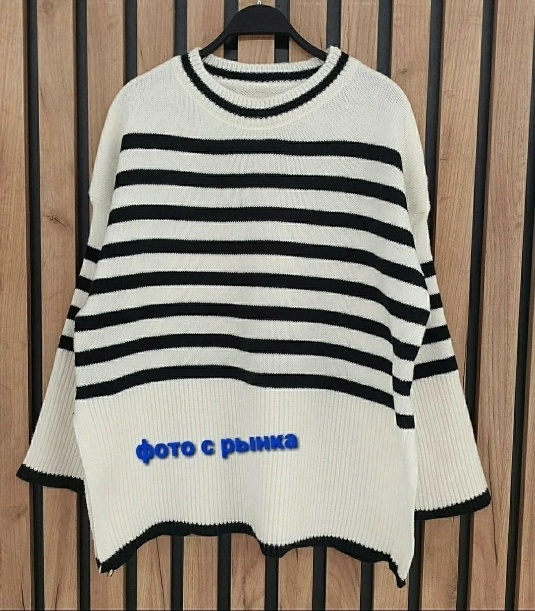женская кофта в полоску оверсайз,женский свитер в полоску,женская кофта,свитер,джемпер в полоску укороченный