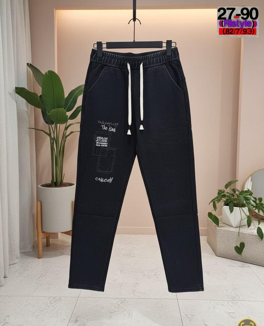 толстовка стильная,гелик и девушка,девушка на гелике,спортивная мода