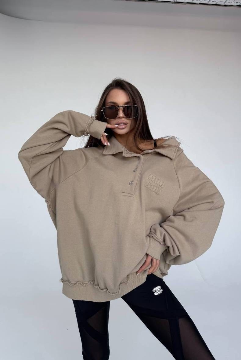 толстовка miu miu,поло с длинным рукавами,рубашка поло женская снежно-розовая miu miu,рубашка поло с длинный рукавом,бежевый свитшот