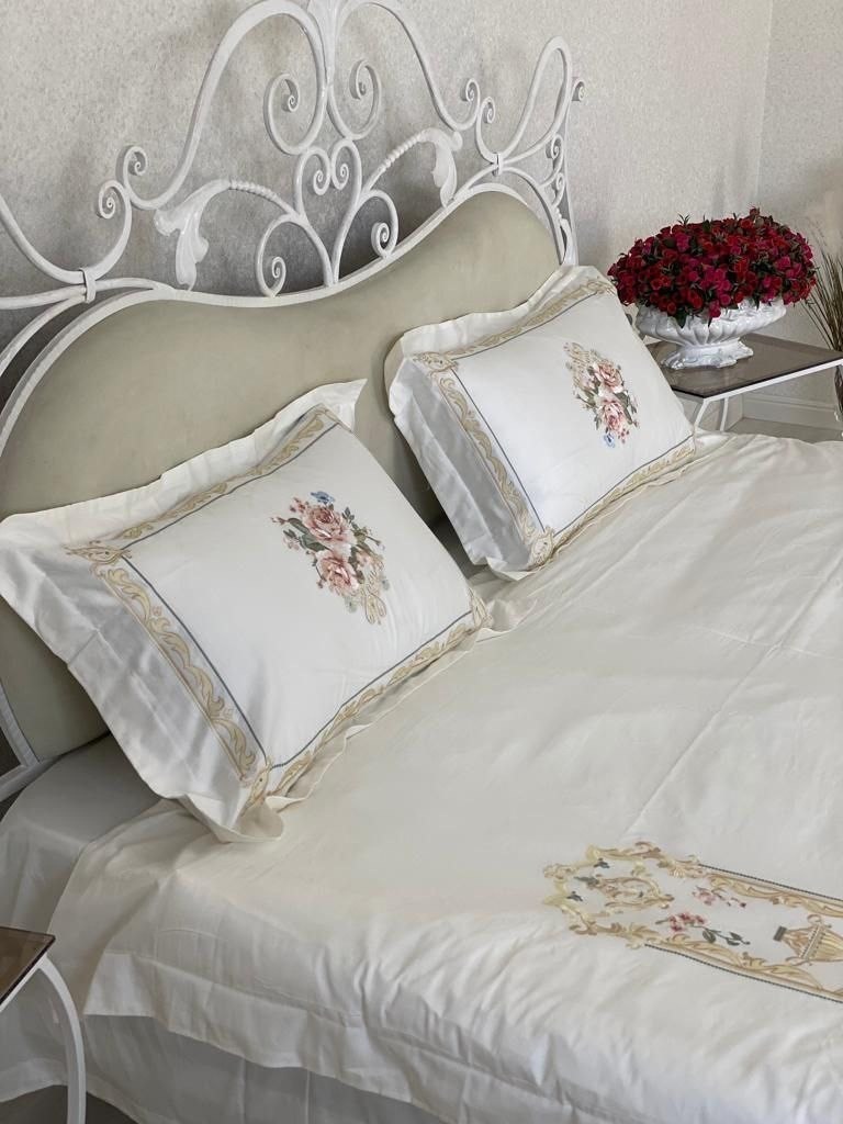 комплект постельного белья с вышивкой,комплект постельное бельё,постельное белье с вышивкой,постельное белье египетский хлопок,роскошный комплект постельного белья