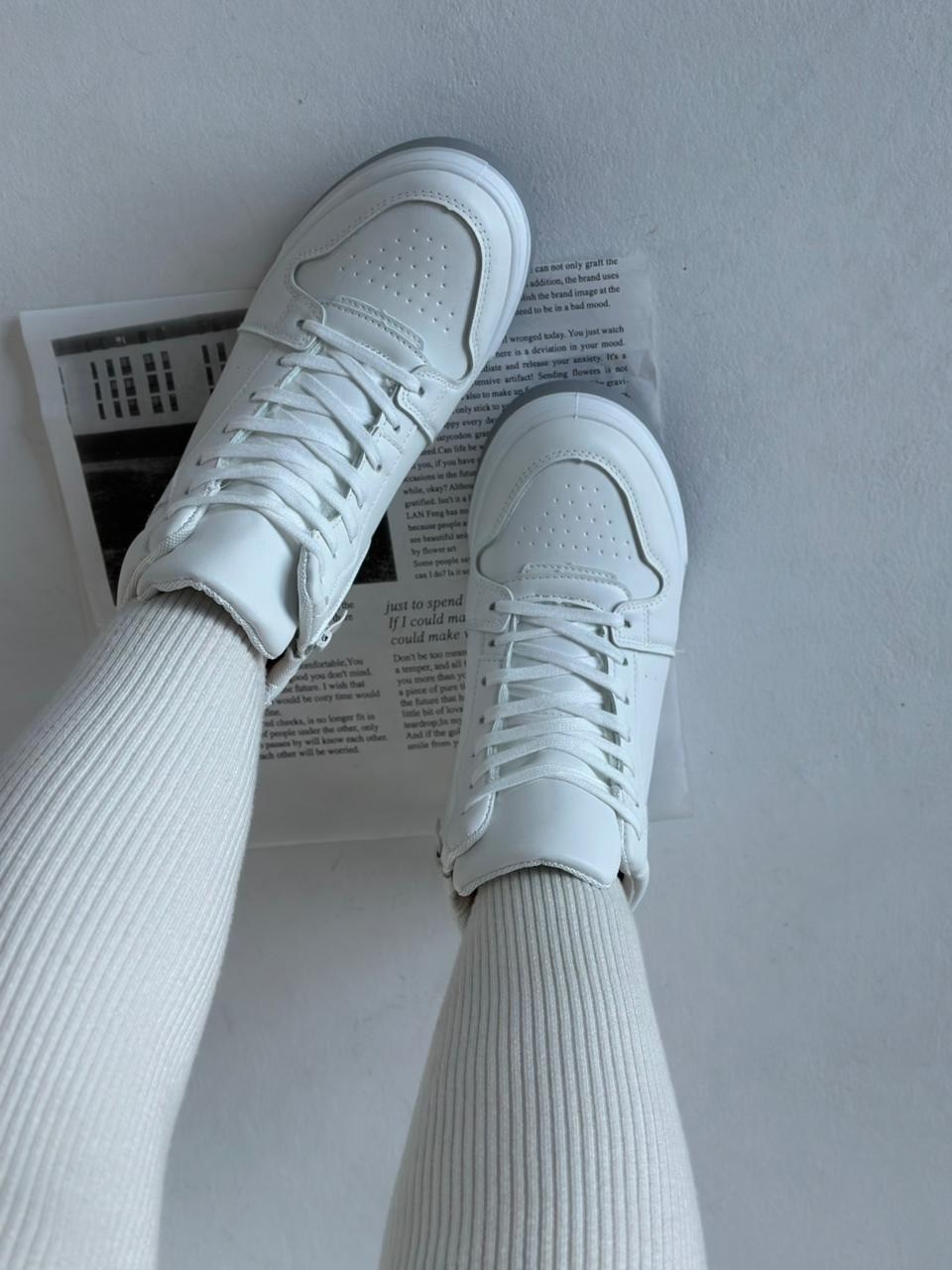 ,белые кроссовки женские,кроссовки женскиe,кроссовки белые высокие на платформе jambi,зимние кроссовки женские белые высокие