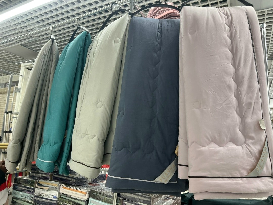 одеяло mency бархатный сатин с простыней на резинке и наволочками,комплект одеяло,одеяло,одеяло primavelle,комплект постельного белья с одеялом