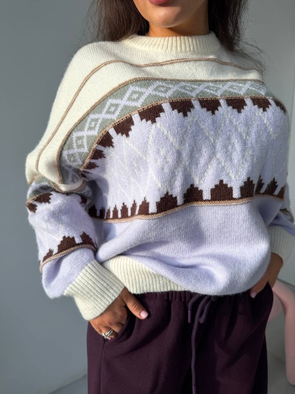 джемпер молочный,кофта женская,свитер,свитер с орнаментом,свитер вязаный