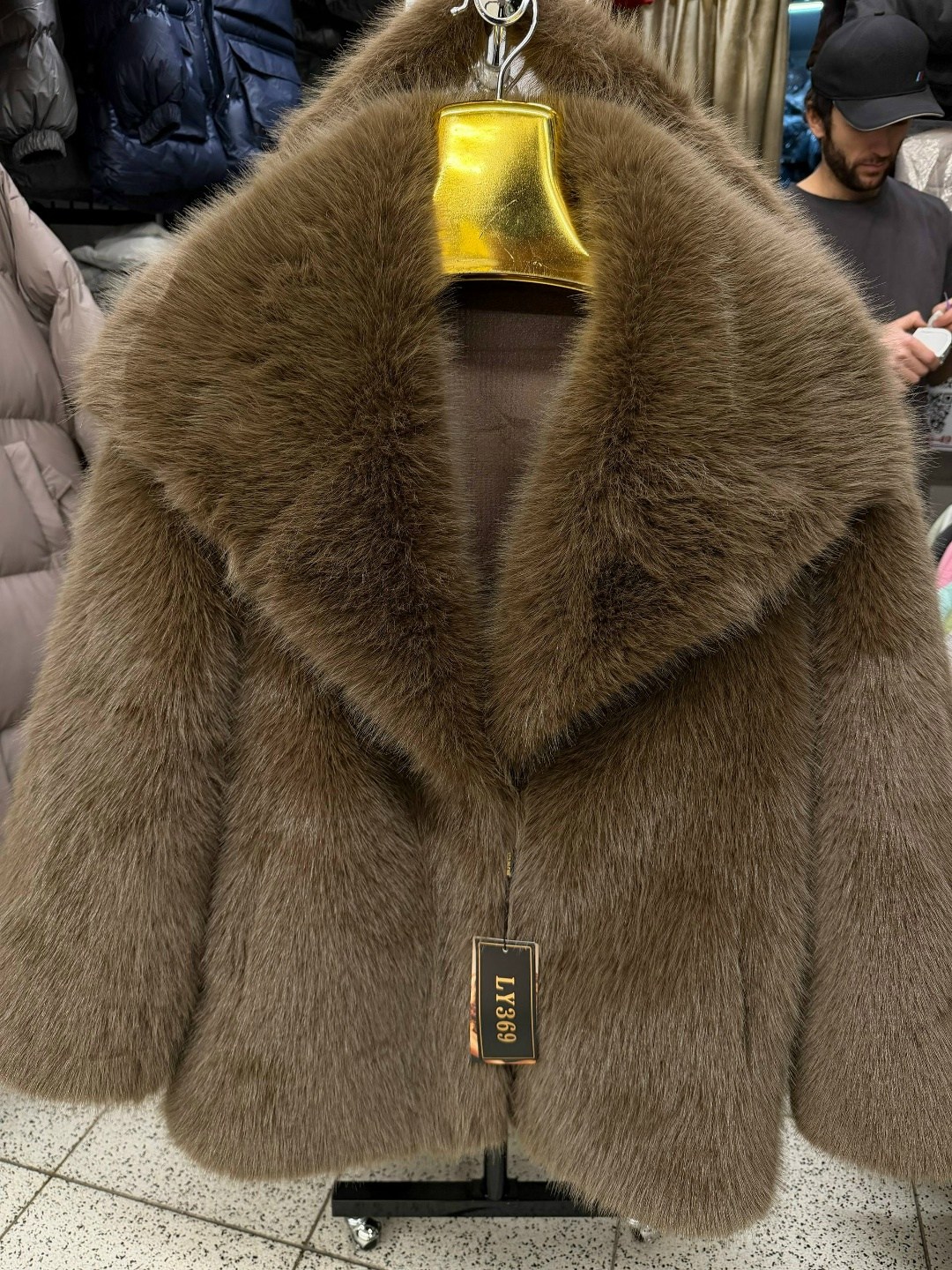 женская шуба,меховое пальто,шубка,женская шуба из натурального меха норки,меховая накидка