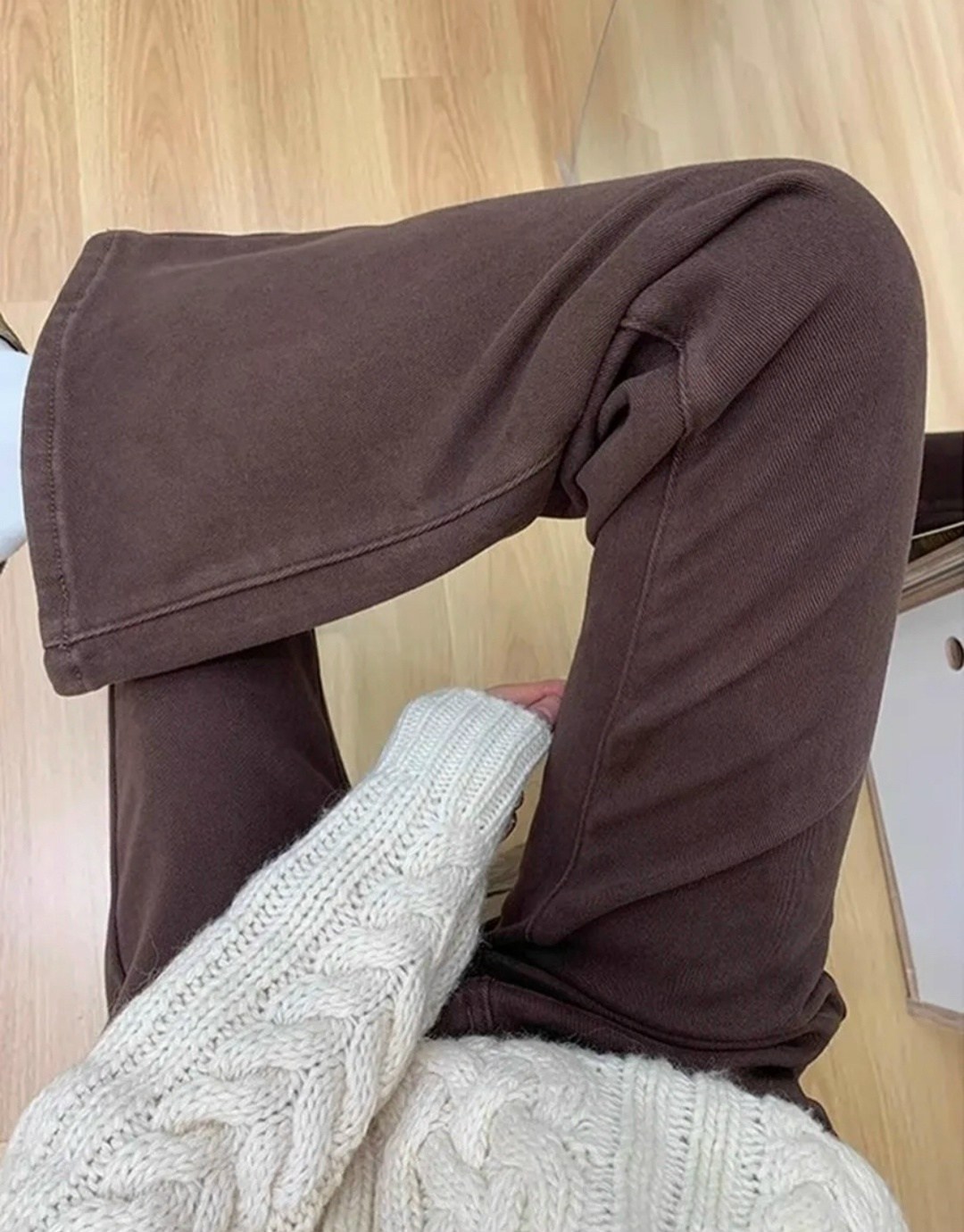 джинсы клеш женские,коричневые джинсы,женские джинсы коричневые джинсовые расклешенные брюки,коричневые джинсы клеш женские,коричневые расклешенные джинсы