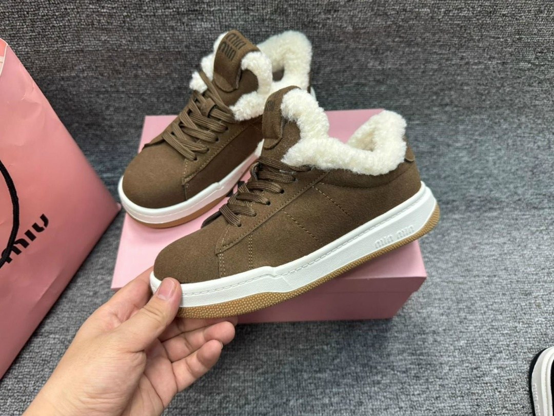 ,кроссовки кеды miu miu на меху зима размер 36-40,кеды женские зимние замша,кеды miu miu женские,кроссовки miu miu