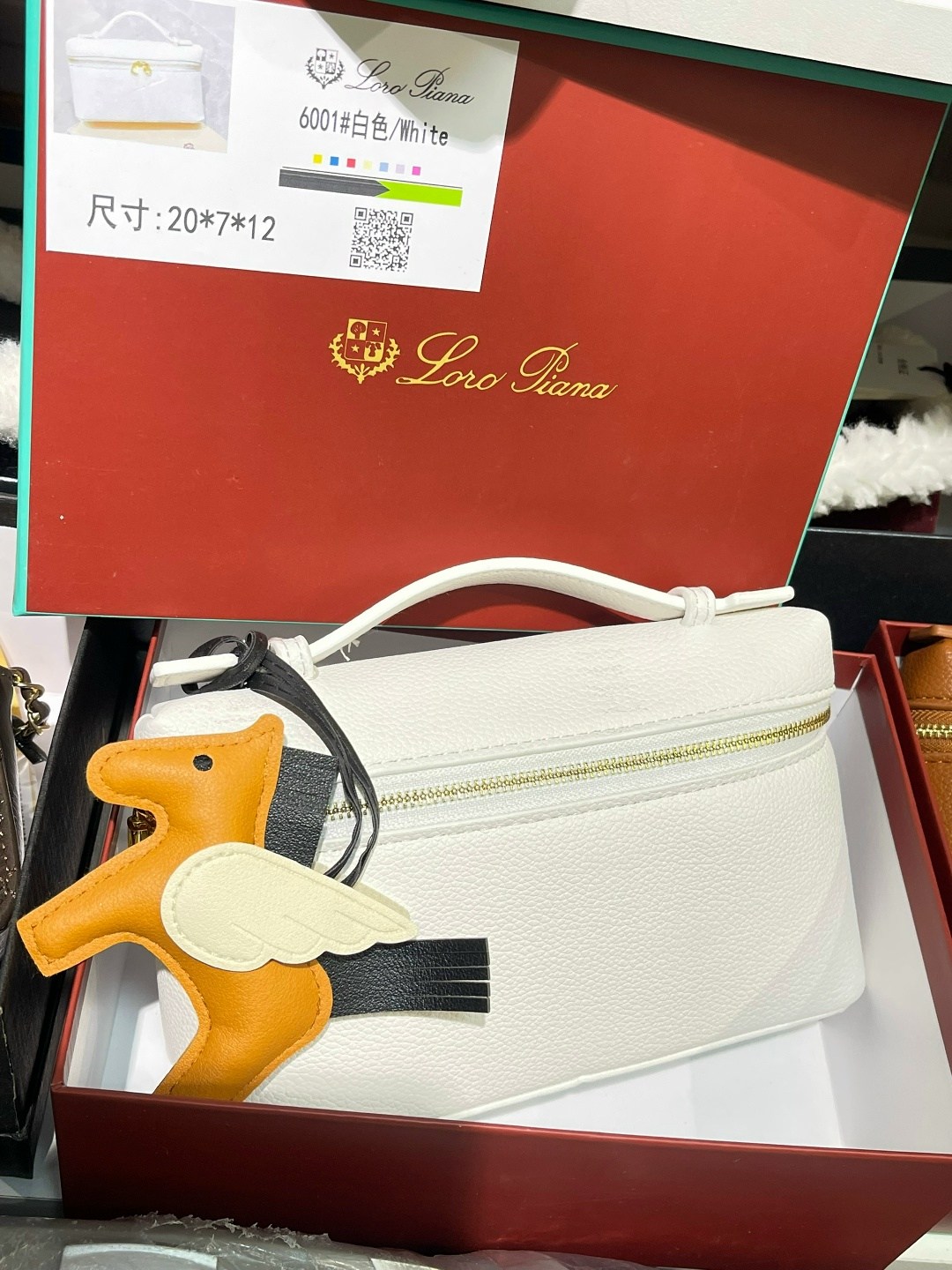 сумка,сумки женская,модная сумка,модная женская сумка,сумки на плечо