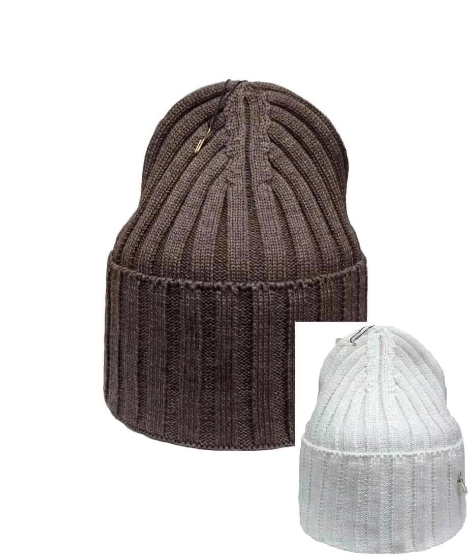 молодежная шапка,шапки ,шапка женская вязаная,шапкa,шапка демисезонная