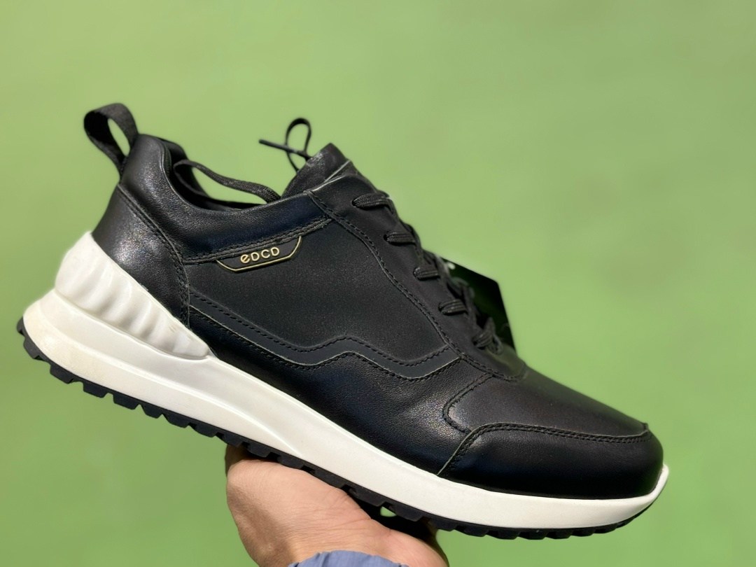 ,кожаные кроссовки мужские,обуви,черные кроссовки,кроссовки брендовые