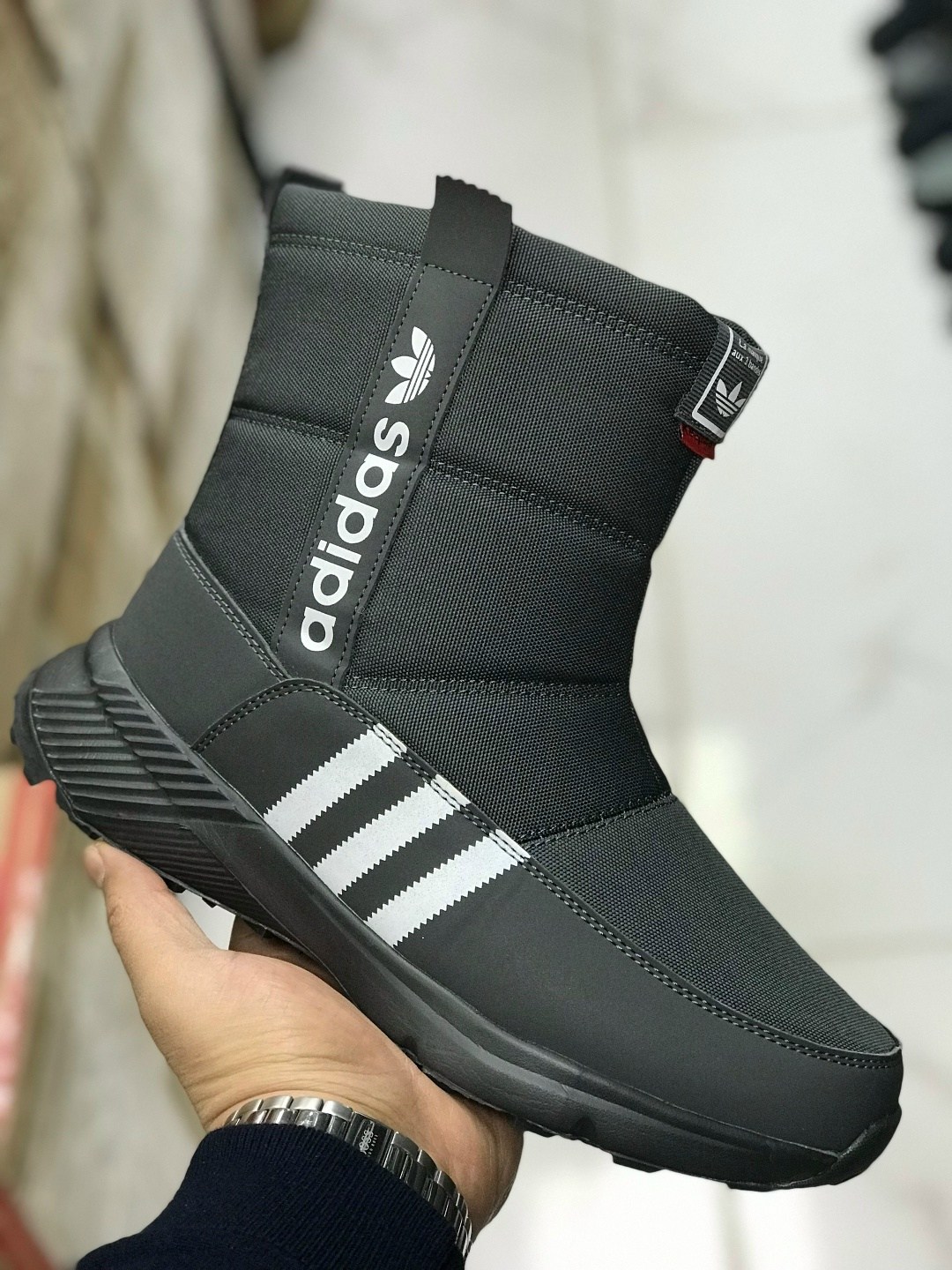 дутики мужские зимние адидас,дутики adidas,сапоги adidas зимние,угги адидас мужские зимние,дутыши мужские зимние адидас