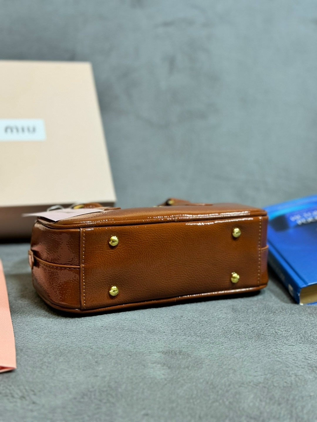 сумка miu miu,сумка женская miu miu,сумка миу миу,сумка,сумка женская