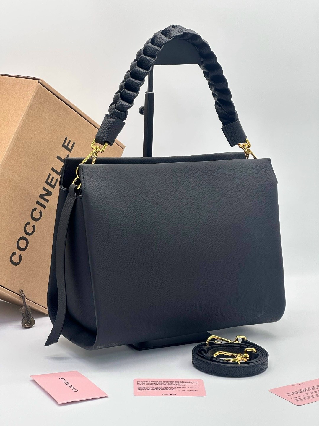 сумка coccinelle,женская сумка coccinelle,coccinelle сумка boheme,сумка женская coccinelle e1 m50 13 01 01 черный,сумка boheme grana double coccinelle