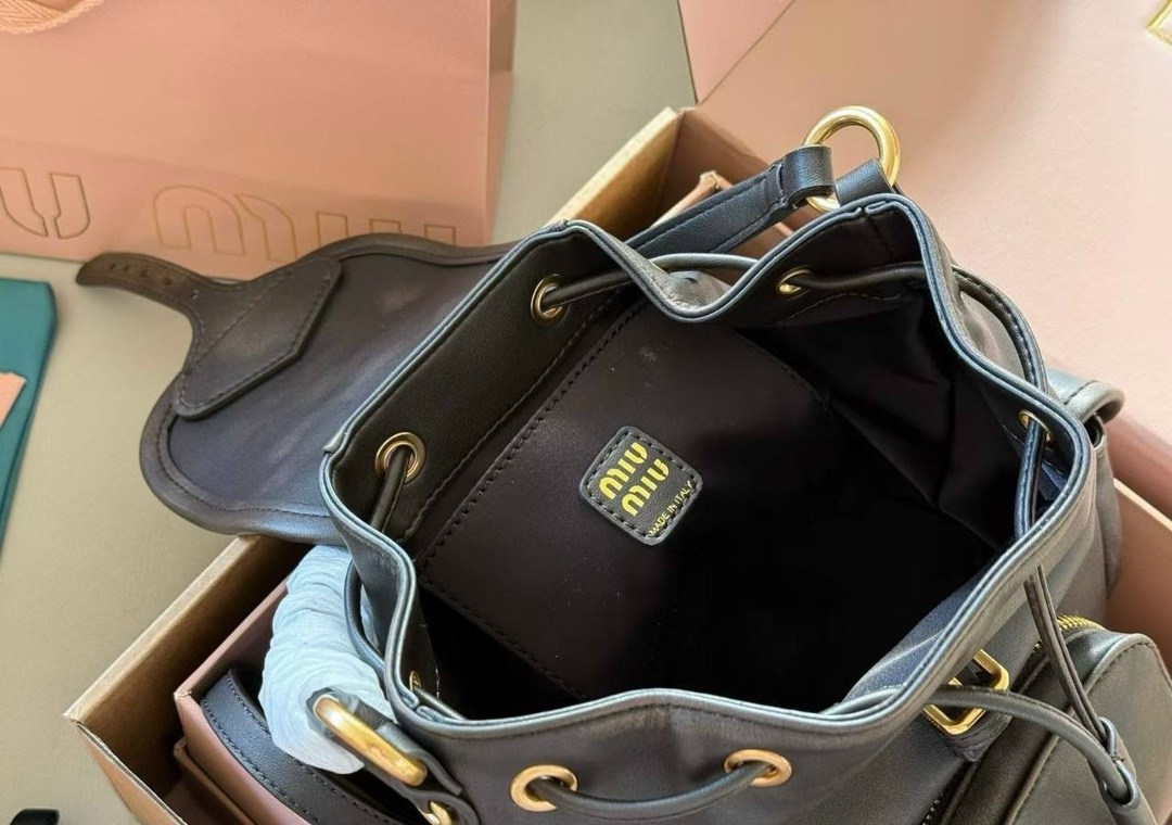 рюкзак женские,кожаные рюкзаки,брендовые рюкзаки,рюкзак,женский кожаный рюкзак