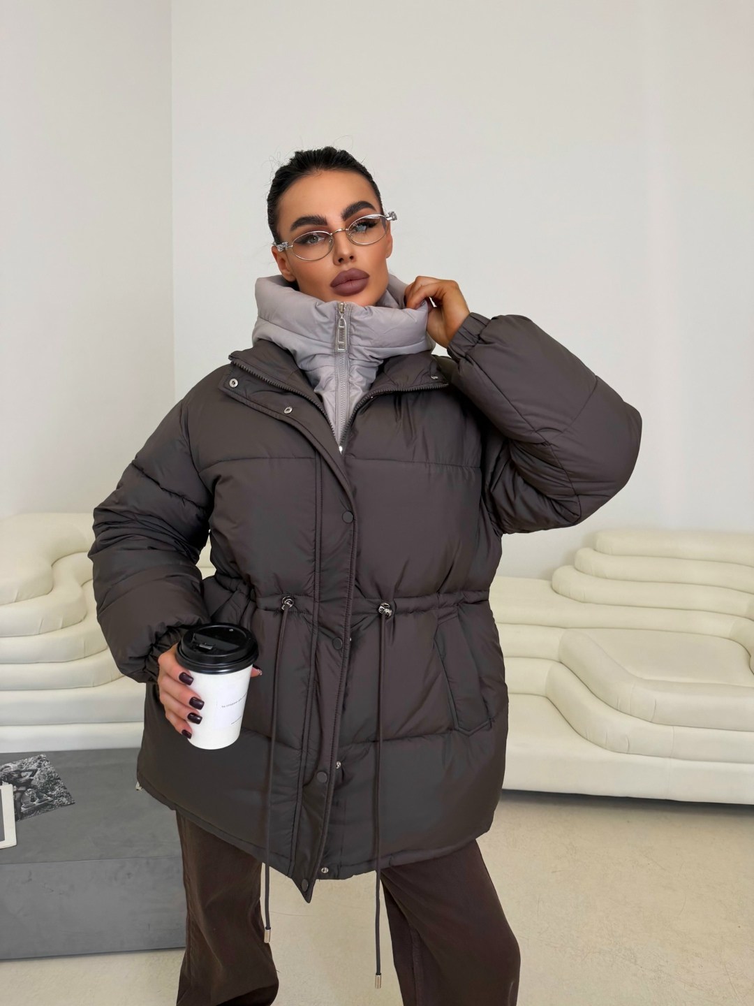 стильные пуховики,куртка зимняя с капюшоном оверсайз пуховик julineiz 272887433,куртка оверсайз,куртка с поясом,куртка оверсайз женская