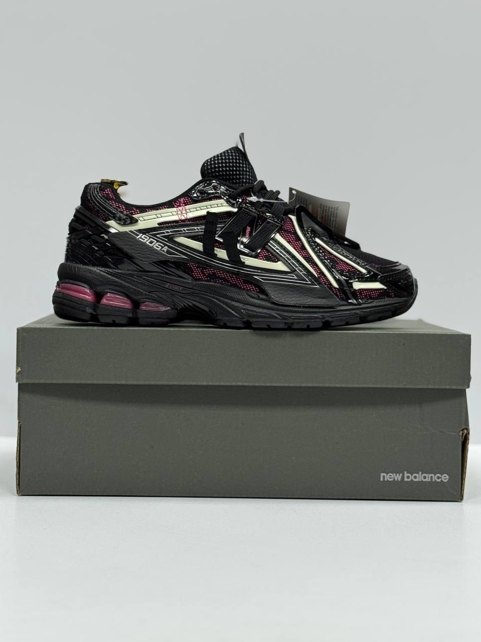 кроссовки new balance 1906a,кроссовки new balance 1906a 'black dragon berry',,кроссовки,кроссовки new balance 1906