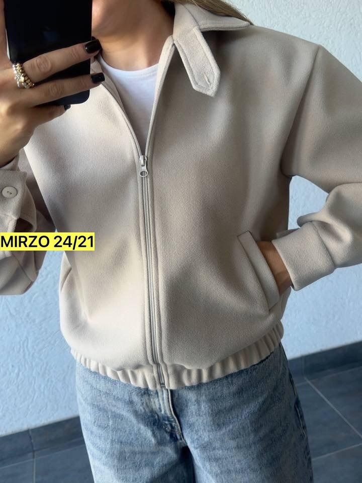 куртка бомбер,куртка женская,женская куртка бомбер,легкая куртка,куртка