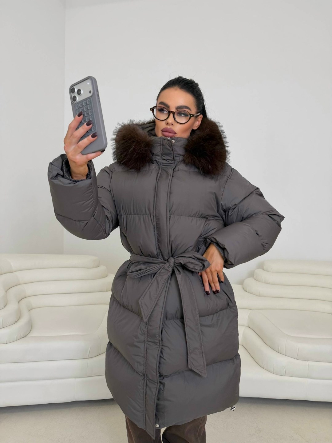 женский пуховик,пуховик,пуховики с мехом,чёрное пуховое пальто с мехом,пальто пуховик