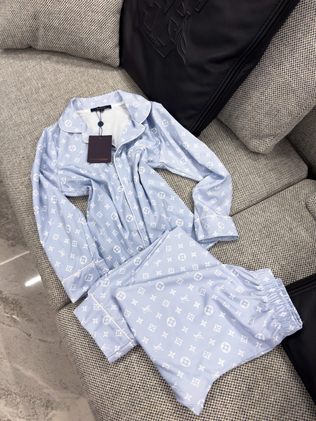 пижама женская,пижамы женски,пижамы с брюками,пижама,пижама с рубашкой