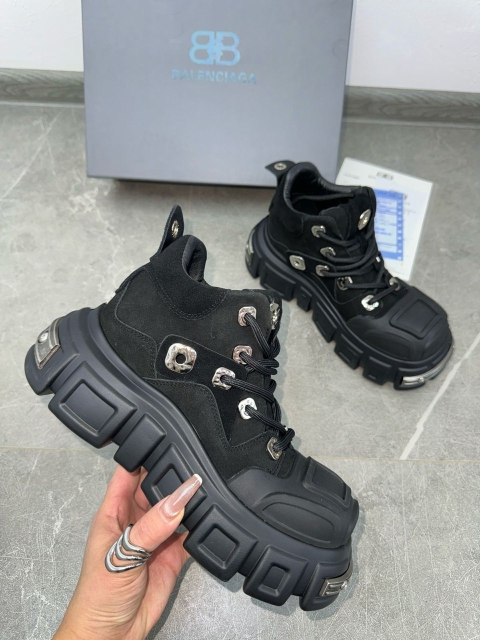 ,ботинки new rock,модная женская ,модные кроссовки,кроссовки на платформе из коллаборации с new rock vetements белый