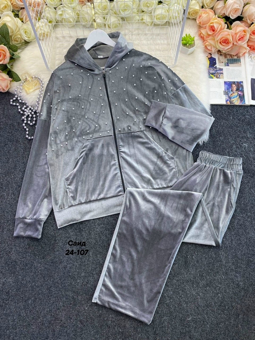 велюровый спортивный костюм больших размеров,женские костюмы больших размеров,велюровый спортивный костюм женски,костюм женский велюровый,женский спортивный костюм больших размеров