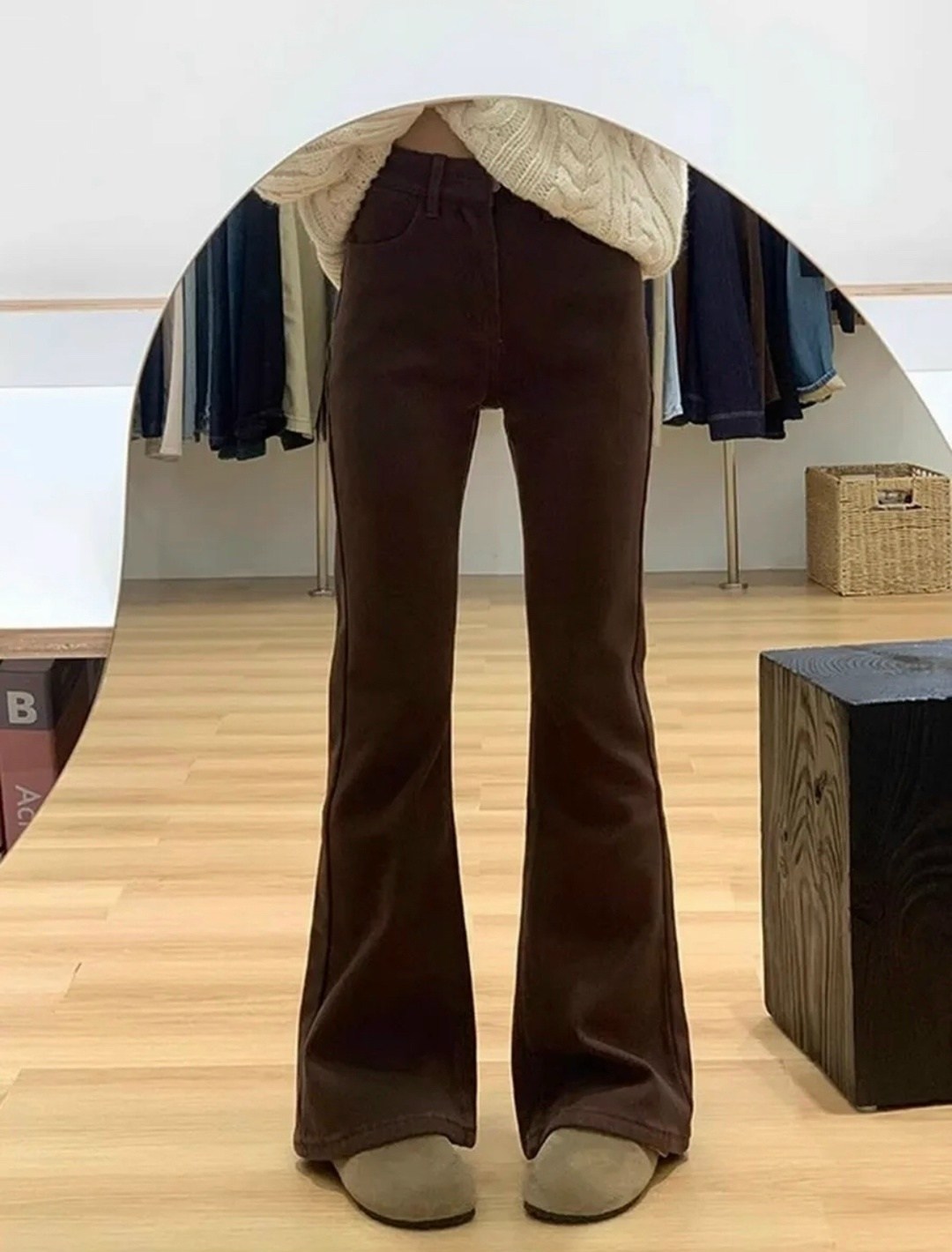 джинсы клеш женские,коричневые джинсы,женские джинсы коричневые джинсовые расклешенные брюки,коричневые джинсы клеш женские,коричневые расклешенные джинсы