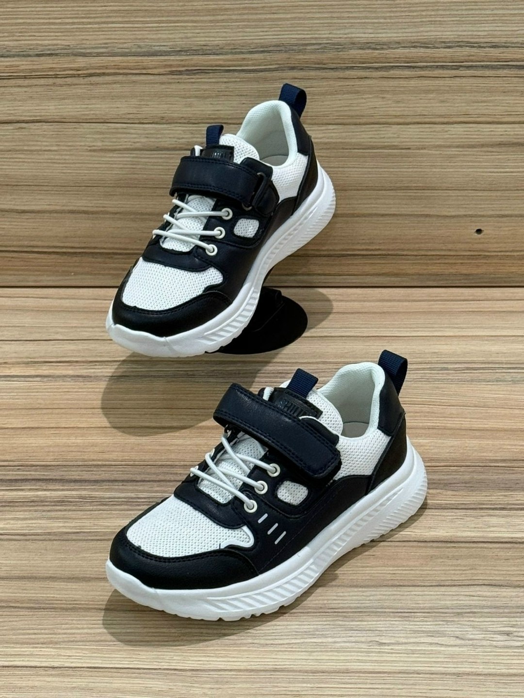 кроссовки для мальчика,детские кроссовки,спортивная ,кроссовка детская,