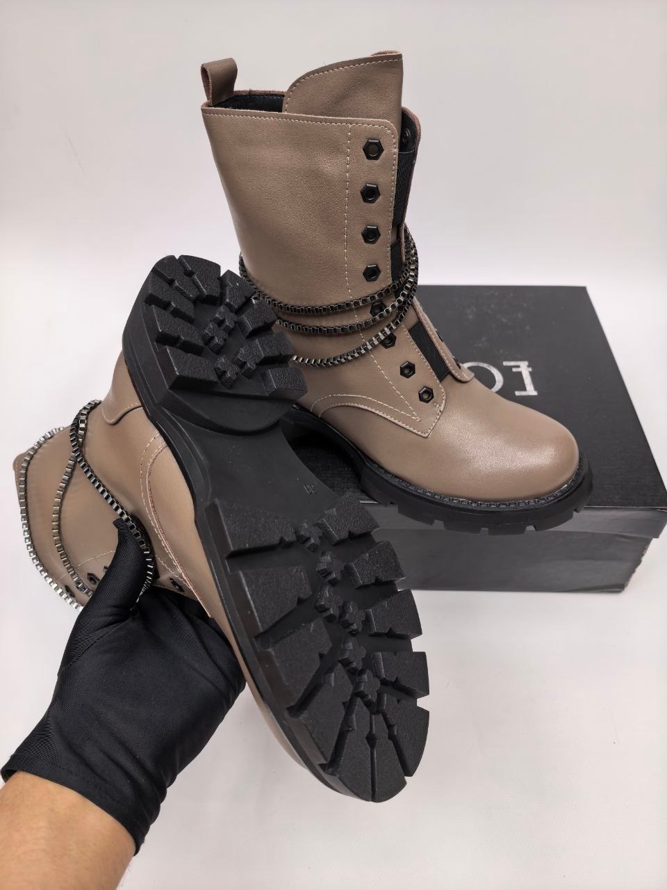 ,ботинки женские,высокие ботинки женские,женская ,высокие ботинки