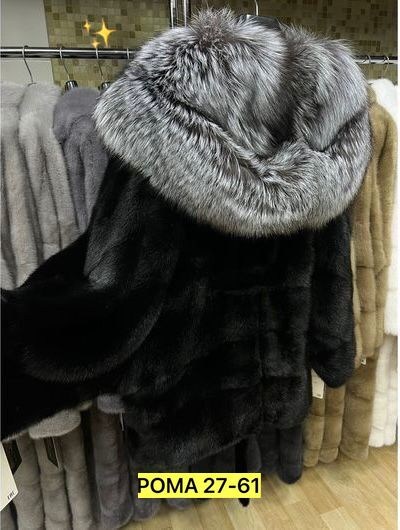 шубка из меха европейской норки с капюшоном из меха чернобурки,норковая шуба с капюшоном из чернобурки,шубка из меха европейской норки с капюшоном из меха чернобурой,шуба норковая с капюшоном из черно