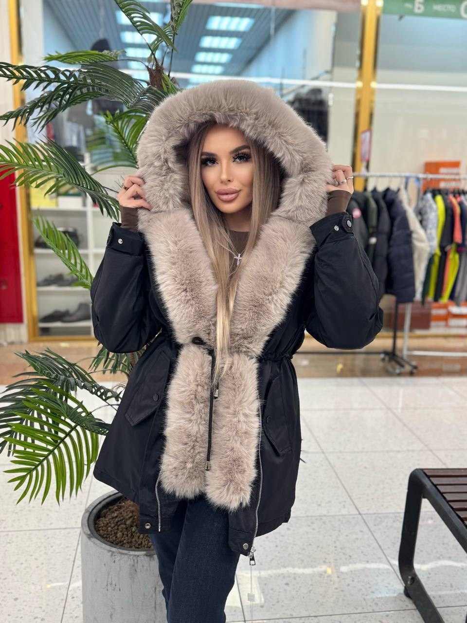 парка с натуральным мехом,парка женская с натуральным мехом,парка с мехом,парка с мехом женская зимняя,красивые зимние куртки с мехом