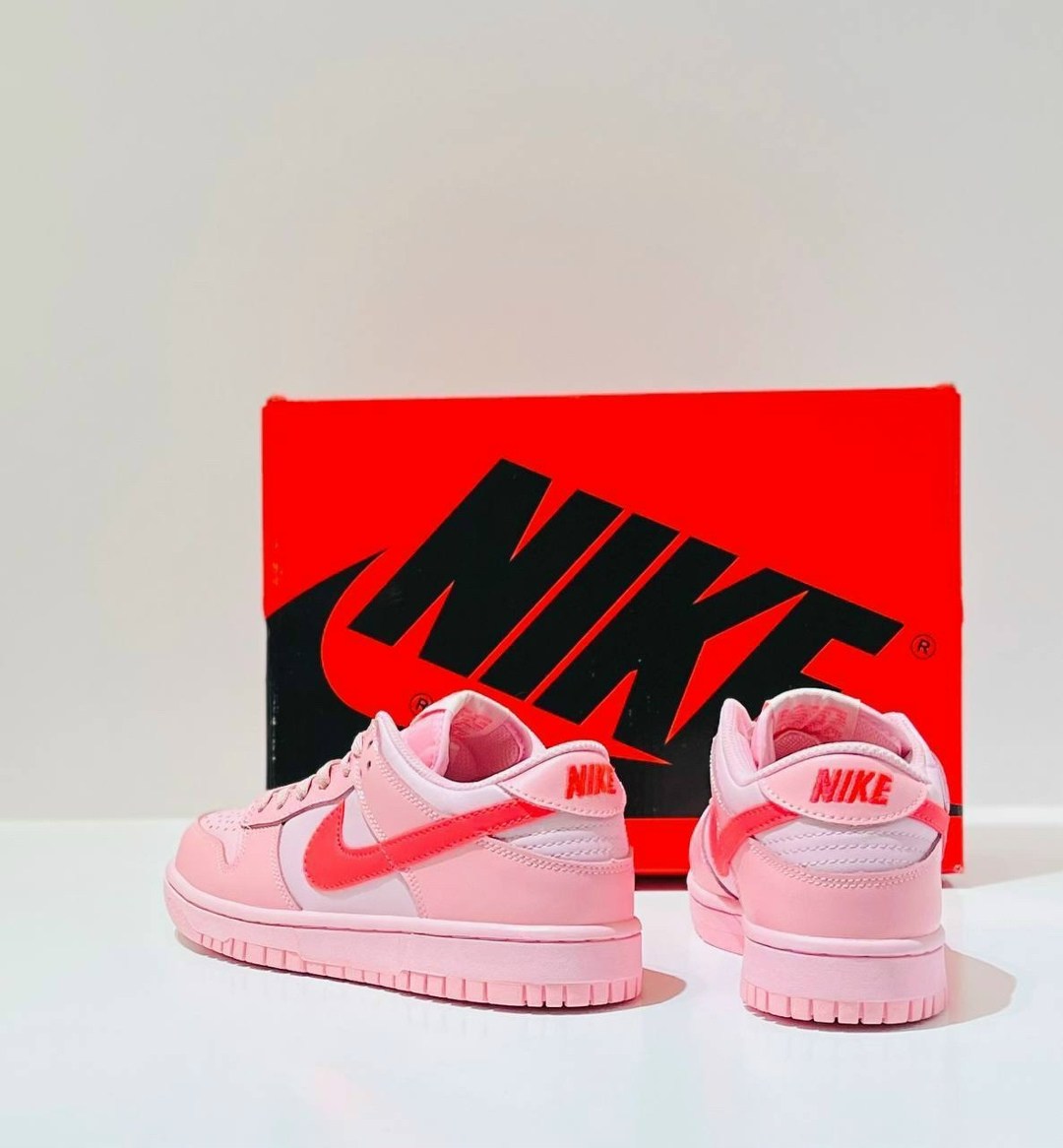 nike dunk low triple pink gs,nike dunk pink,nike dunk low,розовый nike,nike sb dunk low pink