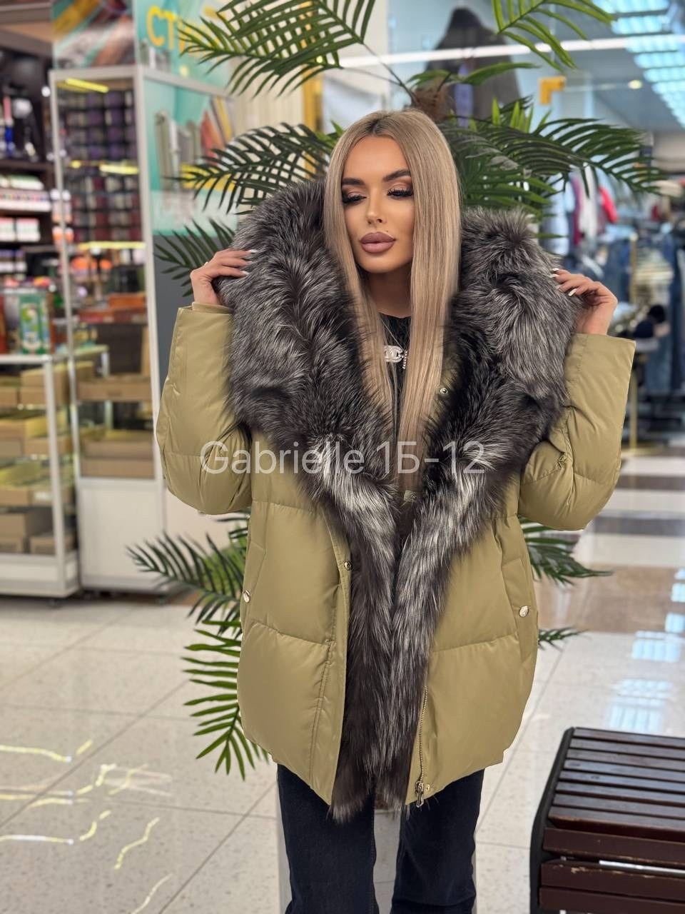 пуховик с натуральным мехом,пуховик с мехом,женский пуховик с натуральным мехом,пуховик,пуховик с лисой