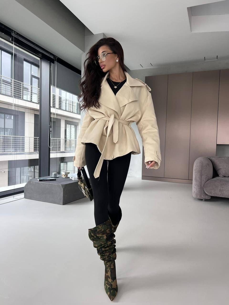 джинсы женские клеш,мода стиль,модные наряды,модные стили