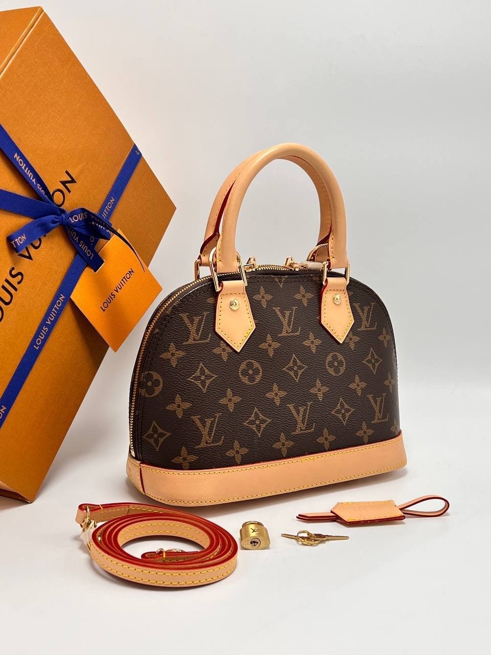 сумка louis vuitton женская,louis vuitton сумка,сумка алма бб луи виттон,сумка луи виттон,сумка купол