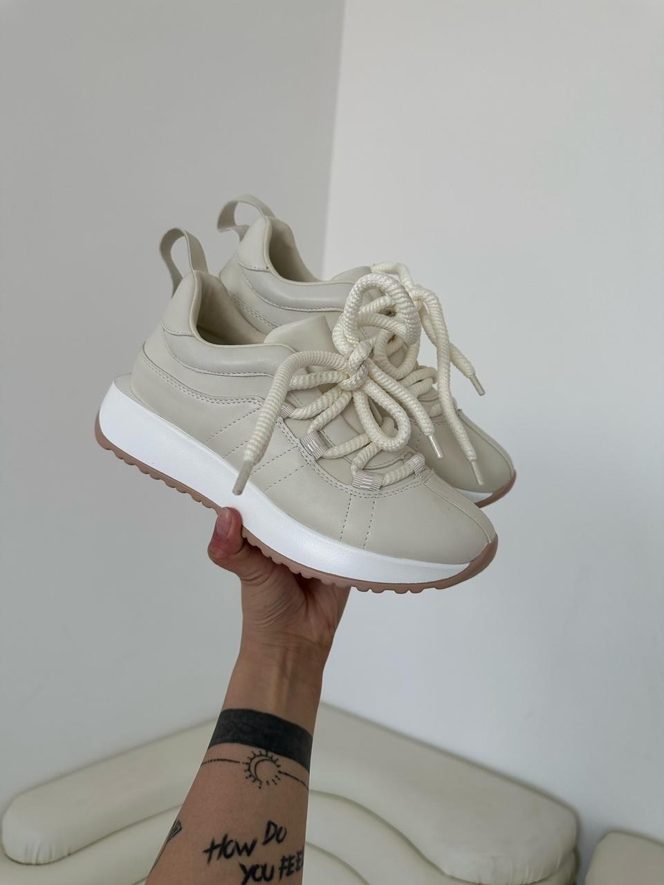 кроссовки женские модные,кроссовки женскиe,,кроссовки модные,кроссовки комфорт