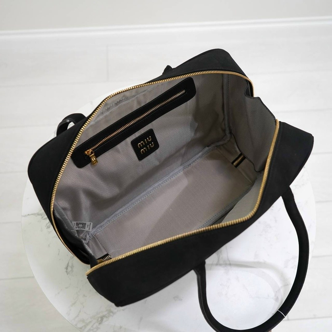 сумка женская miu miu,сумка miu miu,сумка миу миу,сумка,сумка тоут большая miu miu