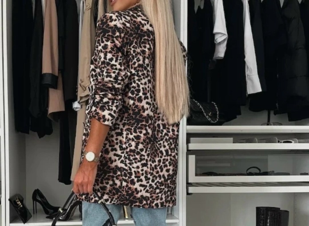 леопардовый пиджак,леопардовые кардиганы,жакет с принтом,пальто леопард,леопардовые костюмы