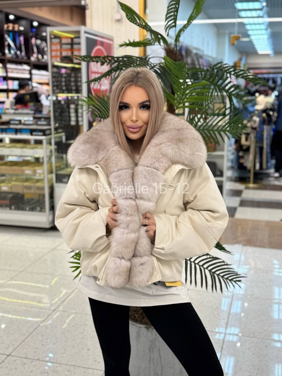 куртка с мехом,пуховики с мехом,куртка с натуральным мехом,пуховики с натуральным мехом,женская куртка