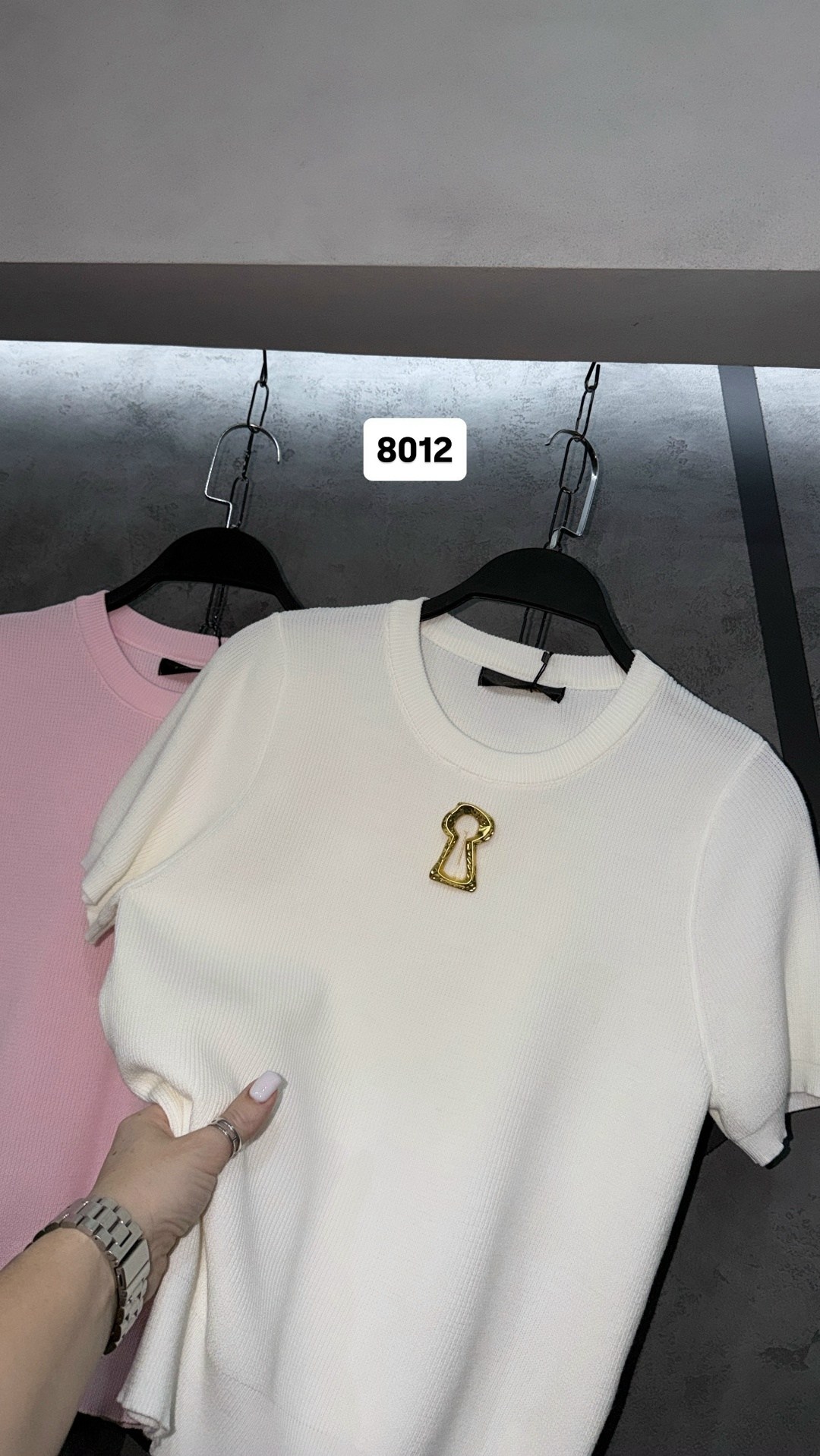 женская кофта,кофта свитер,свитер с круглым вырезом,кофточка,кофточка женская